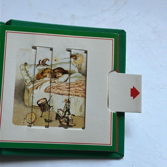 Vintage 1992 Ernest Nister’s Christmas Toys small book with changing pictures - Picture 10 of 11